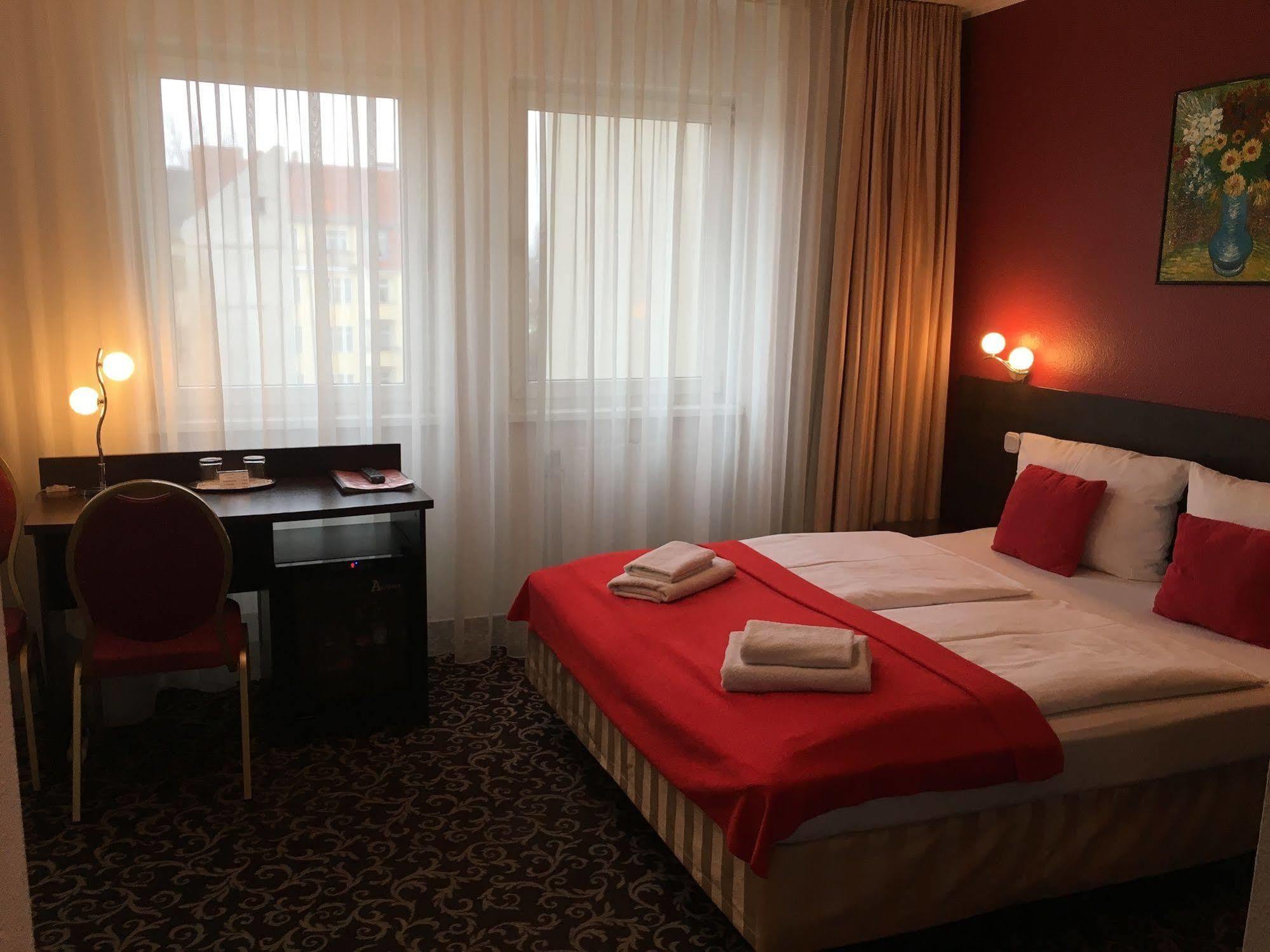 Atlas Berlin Hotel Luaran gambar