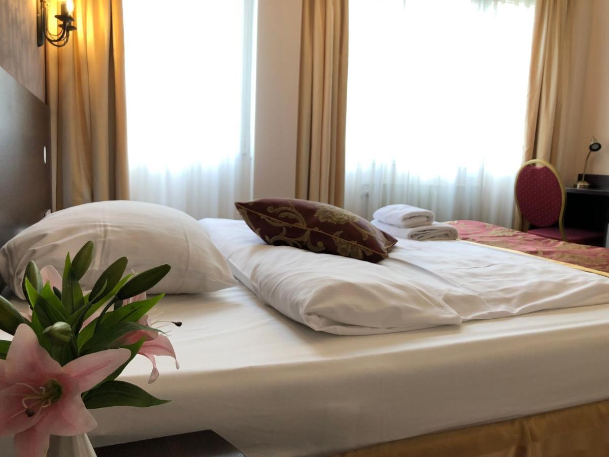 Atlas Berlin Hotel Luaran gambar